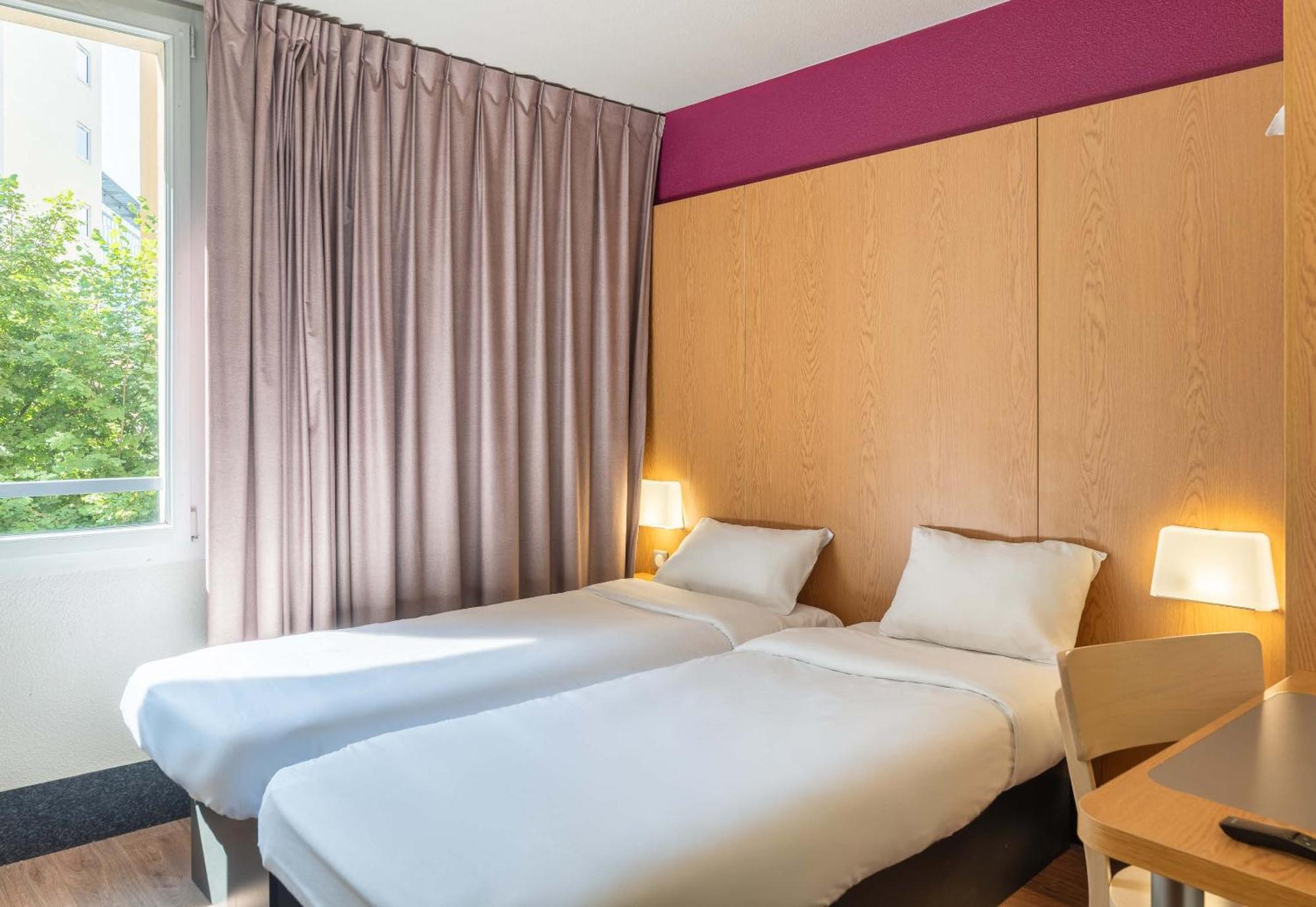 B&B Hotel Lyon Caluire Cite Internationale Екстер'єр фото